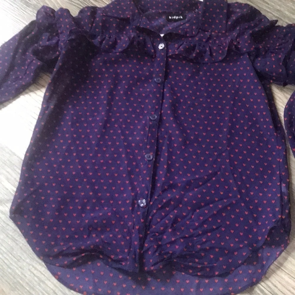 KidPik purple button front shirt‎ with hearts EUC girls size 12